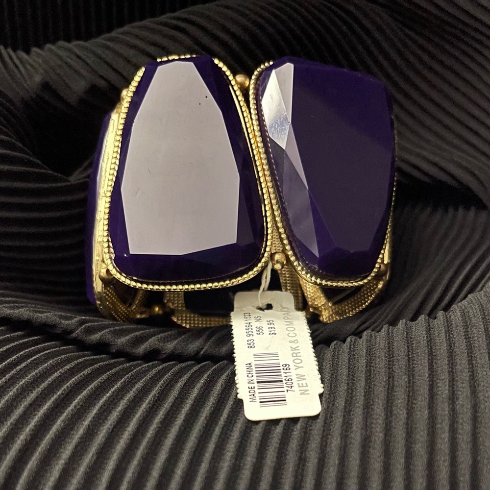 New York & Company Purple and Gold Clutch bracelet